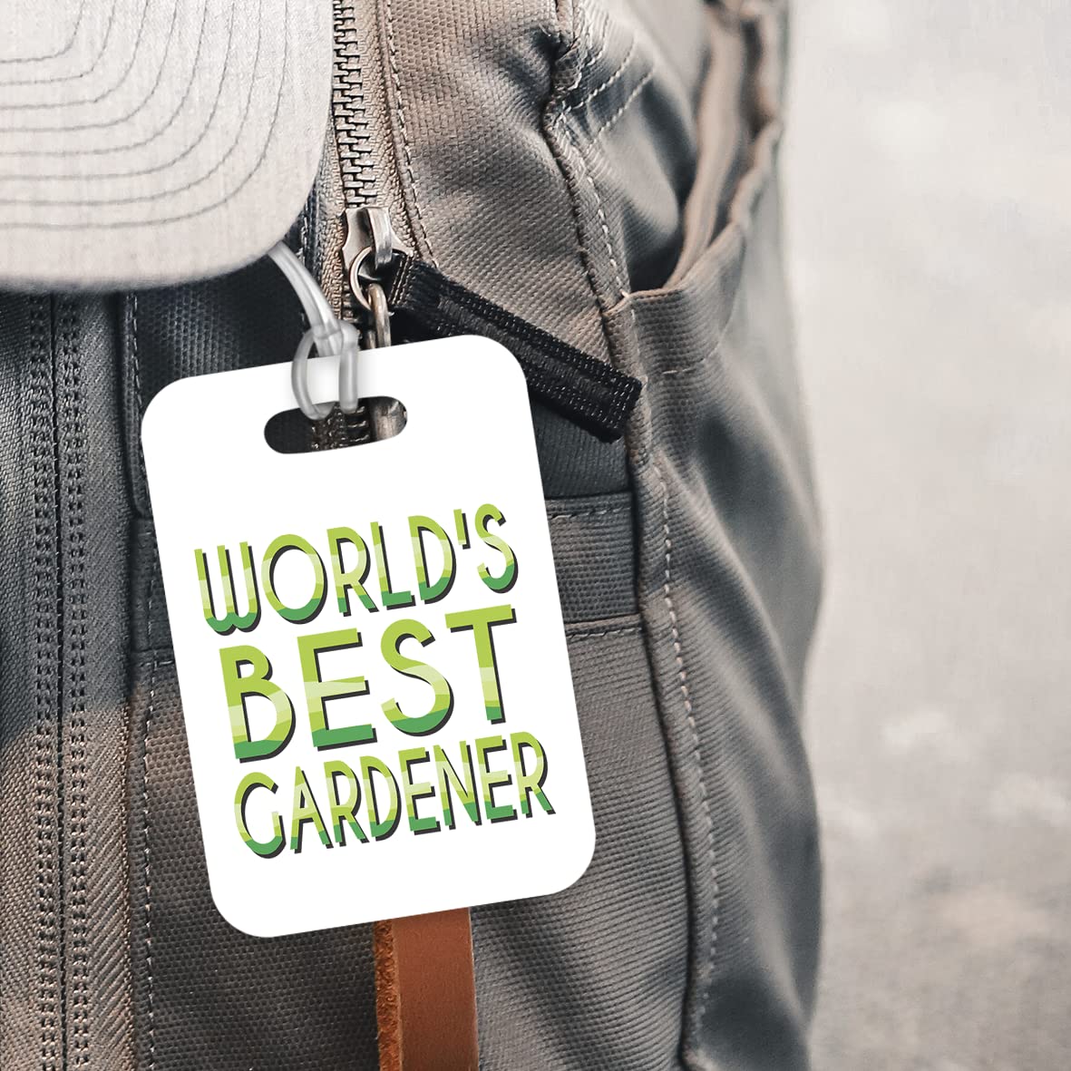 LT476 World's Best Gardener Novelty Funny Unique Designer Gift, Suitcase, Glossy Plastic Luggage Tag for Gardener