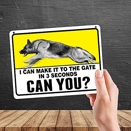 Kruzroyal MP369 I can make it to the gate in 3 seconds, can you? Funny Novelty Retro Vintage Metal Wall Sign Plaque 20cm x 15cm