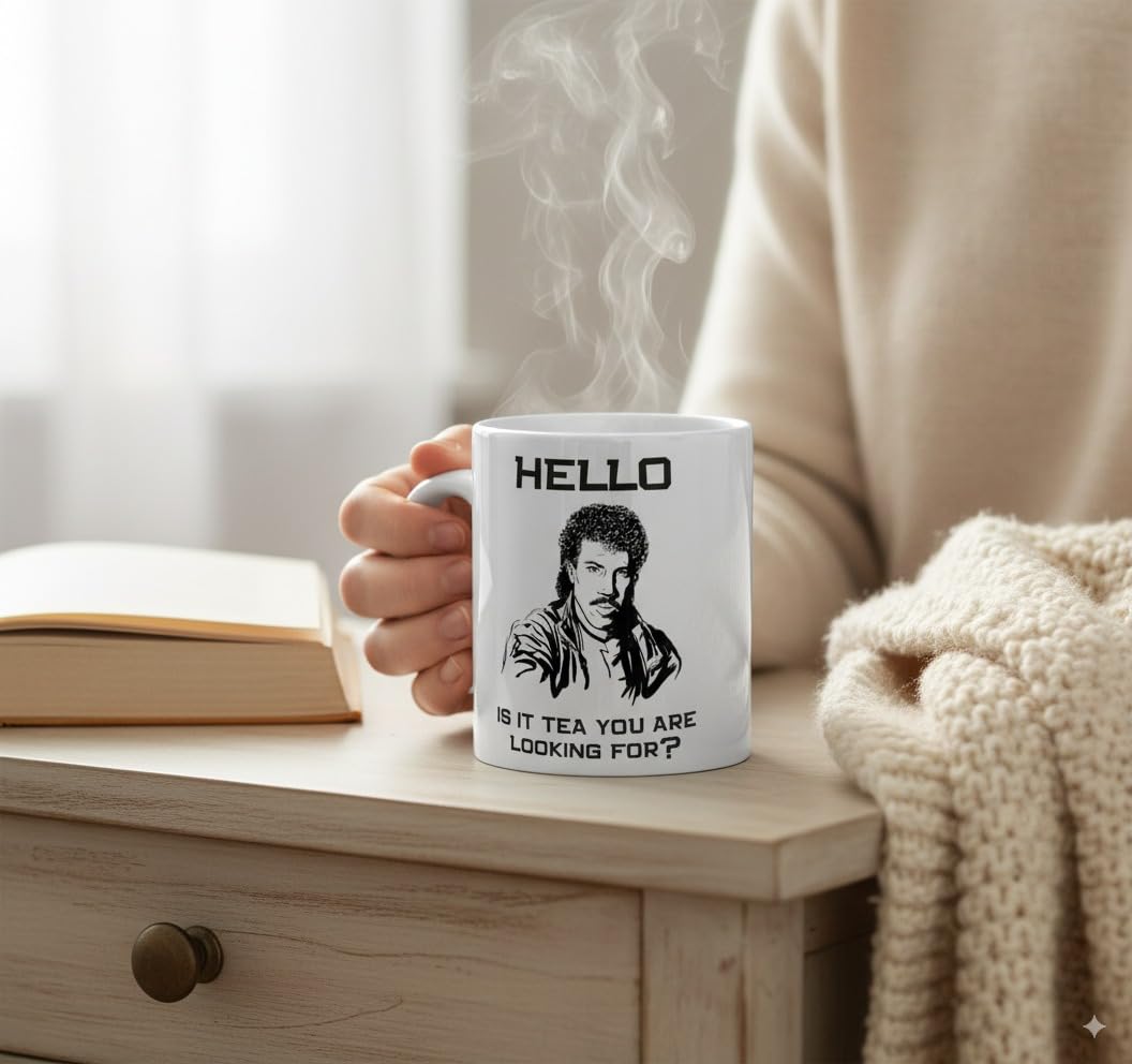 Kruzroyal Funny Hello is It Tea You're Looking for Mug - 80s Music Pun Gift for Men & Women - Novelty Birthday, Secret Santa or Christmas Gift for Mum, Dad, Colleague -11oz Ceramic Coffee Cup