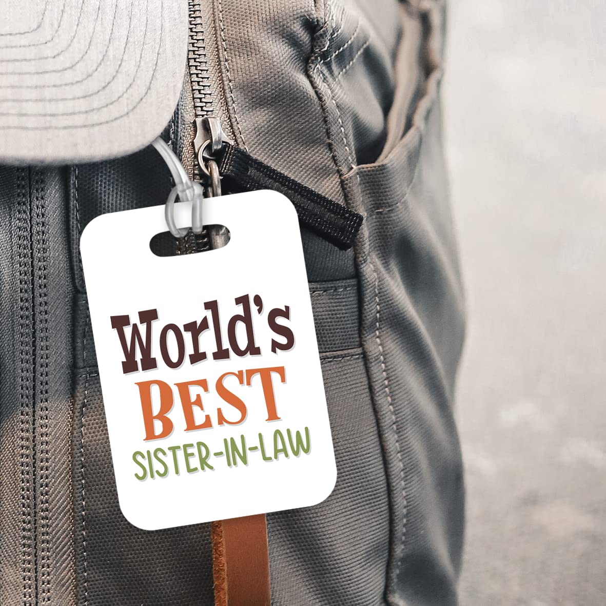 LT498 World's Best Sister-in-Law Novelty Funny Unique Designer Gift, Suitcase, Glossy Plastic Luggage Tag for Sister-in-Law