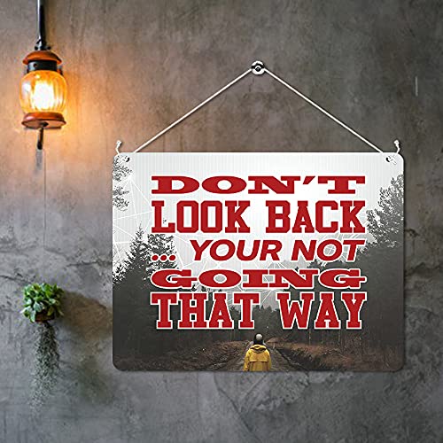 Kruzroyal MP473 Don't look back... you're not going that way Funny Novelty Retro Vintage Metal Wall Sign Plaque 20cm x 15cm