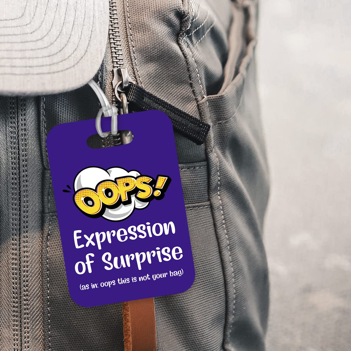 LT004 OOPS! Expression of Surprise (as in : oops This is not Your Bag) Novelty Funny Unique Designer Gift Glossy Plastic Suitcase Luggage Tag