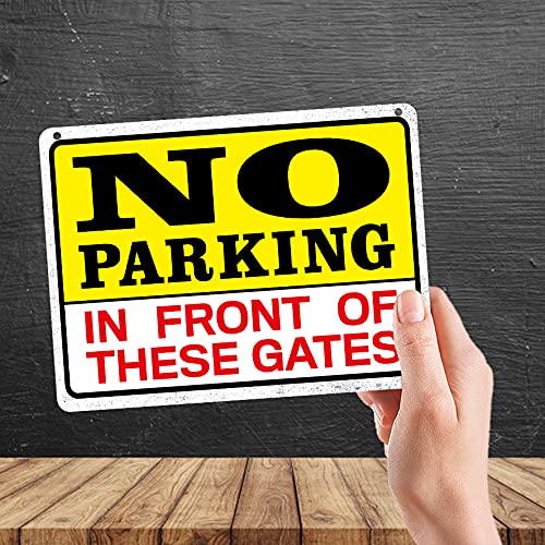 Kruzroyal MP325 NO PARKING, In front of these gates. Funny Novelty Retro Vintage Metal Wall Sign Plaque 20cm x 15cm