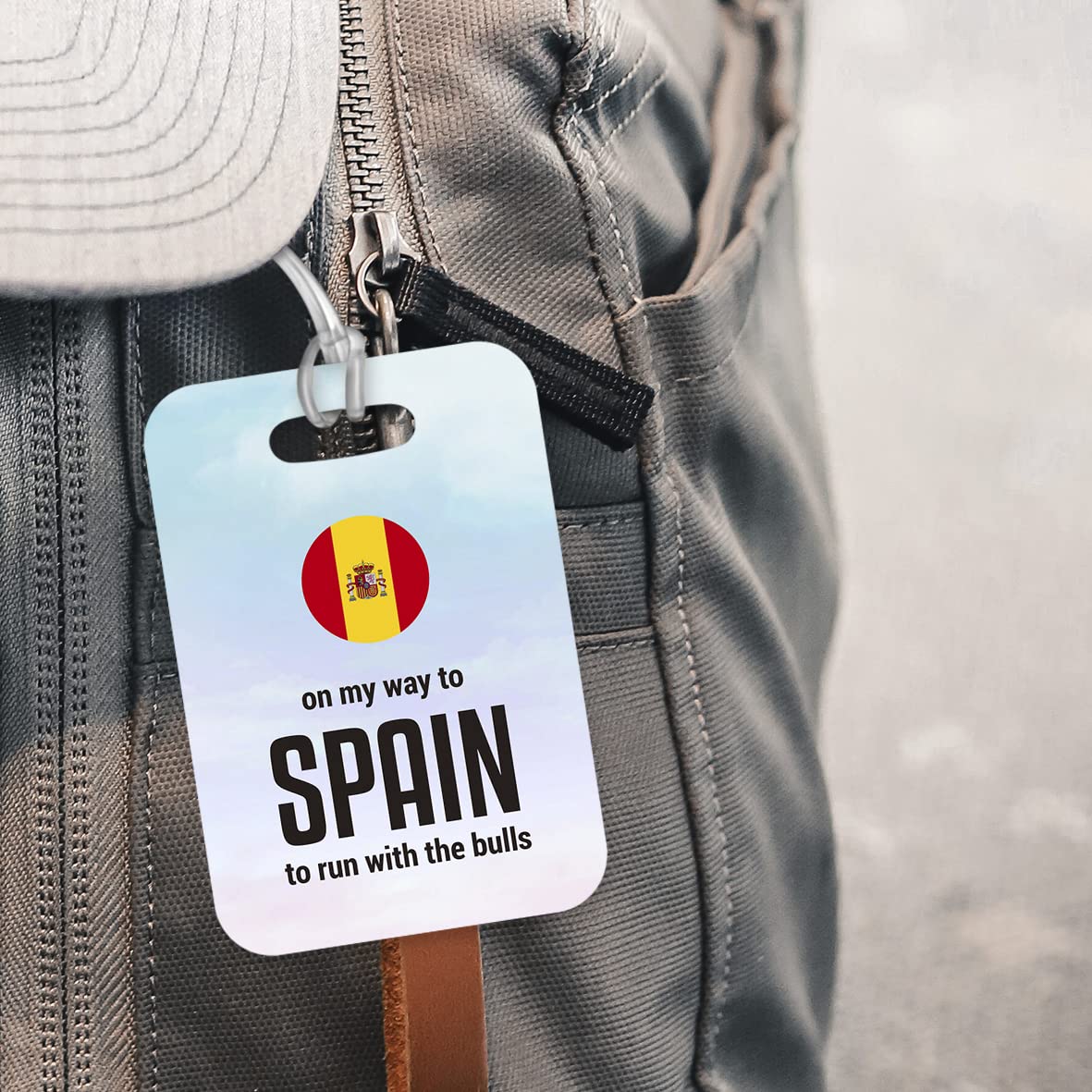 LT089 On My Way to Spain to Run with The Bulls Novelty Funny Unique Designer Gift Glossy Plastic Suitcase Luggage Tag